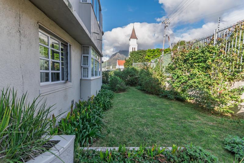 To Let 2 Bedroom Property for Rent in Tamboerskloof Western Cape